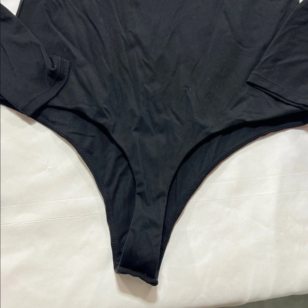 Pumiey bodysuit with sheer panel size M - Picture 8 of 10